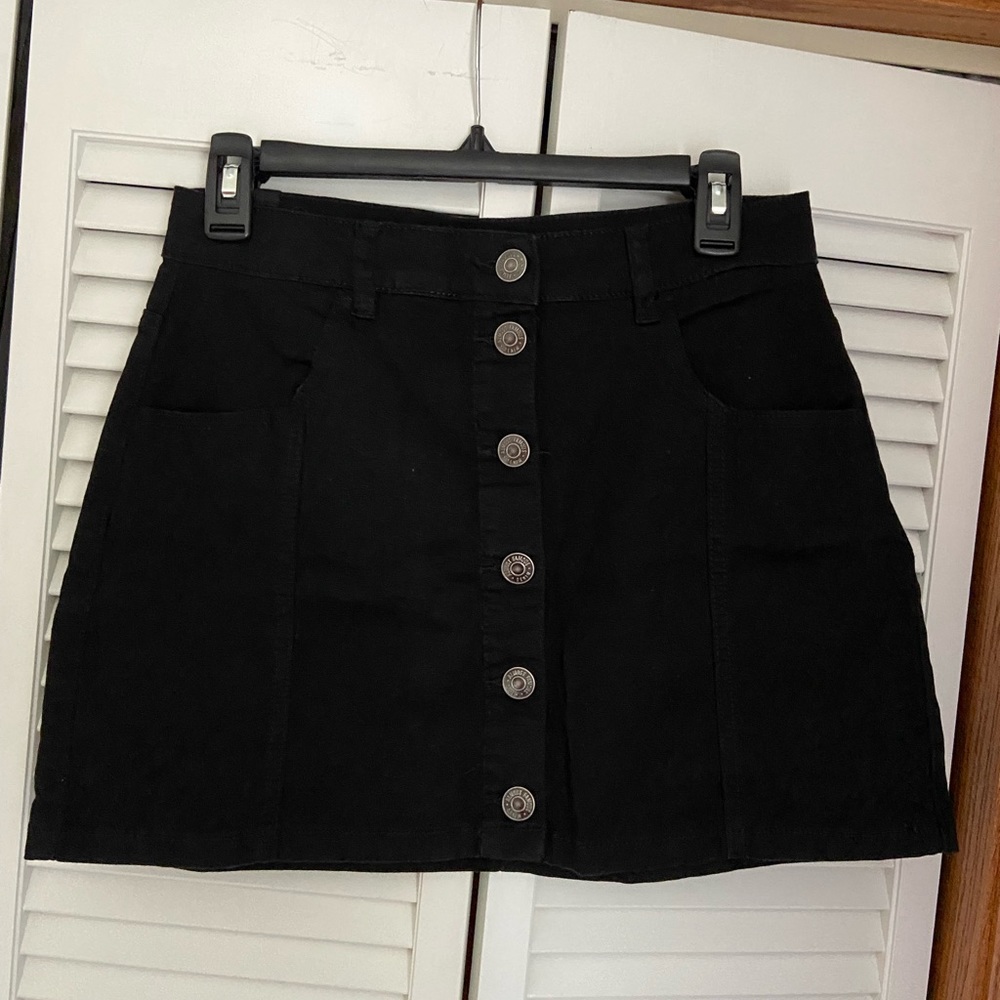 Black Skirt